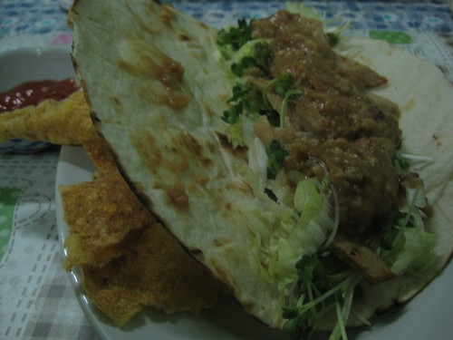 Happy_Burrito_from_Herwins_Bangkok