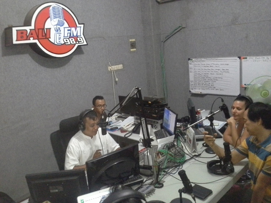 BaliFM Radio Interview - 5 Sept 2013 01_6