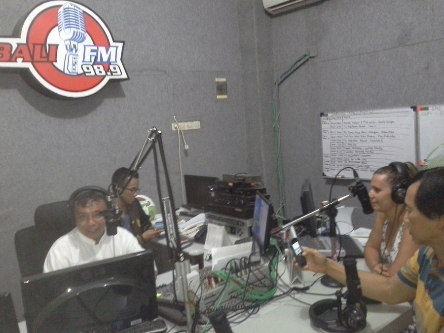 BaliFM Radio Interview - 5 Sept 2013 02