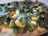 spinach pine nut pizza