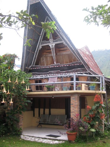 Batak_house_at_Ambarita