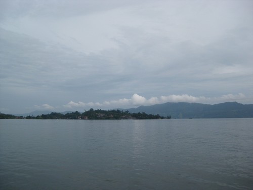 view_of_Tuk_Tuk_from_ferry