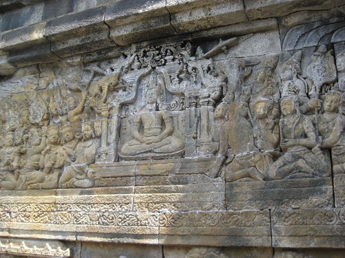 stone_art_at_Borobudur