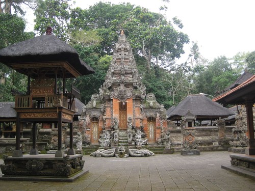 temple_at_monkey_forest