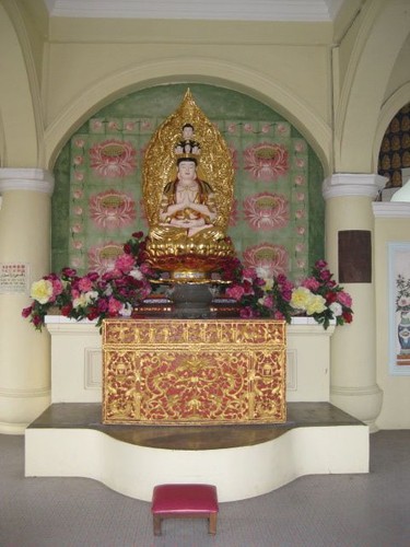buddha_shrine_at_Kek_Lok_Si_temple