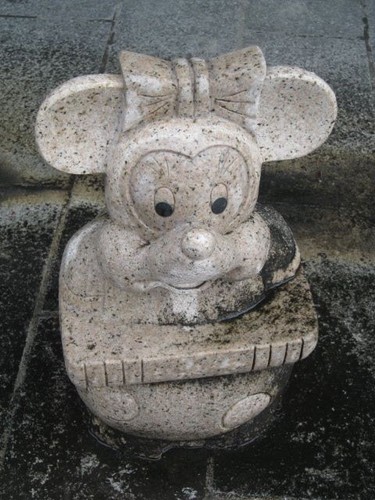 mouse_statue_at_Kek_Lok_Si_temple