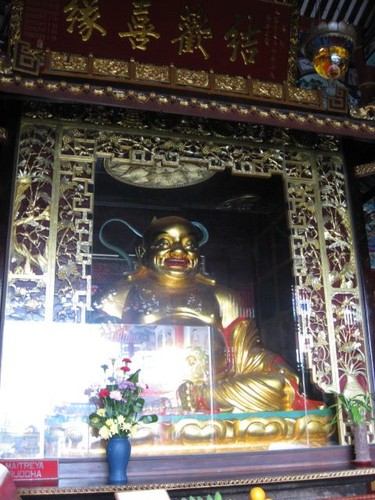 smiling_Buddha_at_Kek_Lok_Si_temple