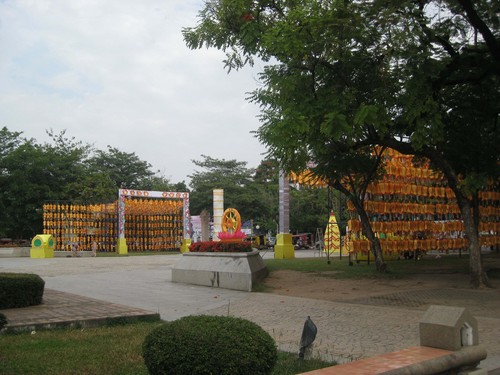 flags_in_the_park_Chiang_Mai