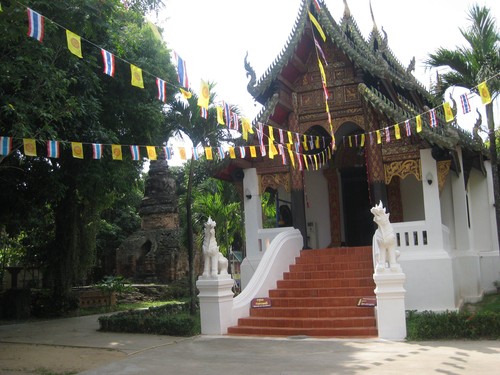 temples_everywhere_in_chaing_Mai